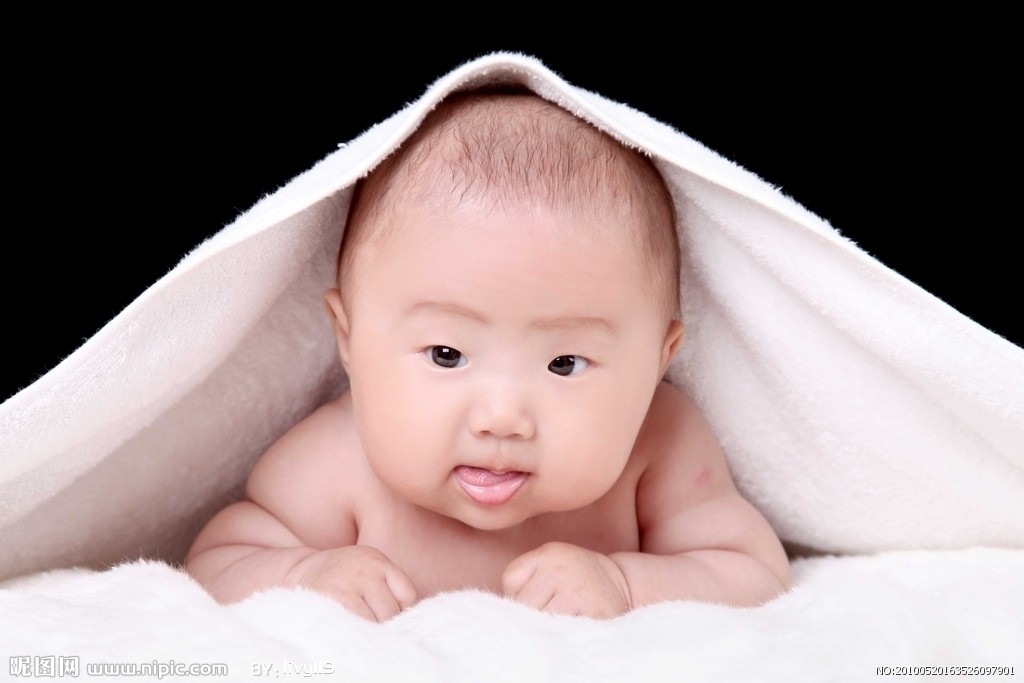 婴儿患白癜风是什么原因引起的