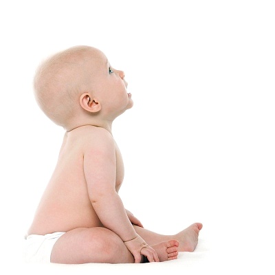 婴儿身上有白斑是皮肤变异?